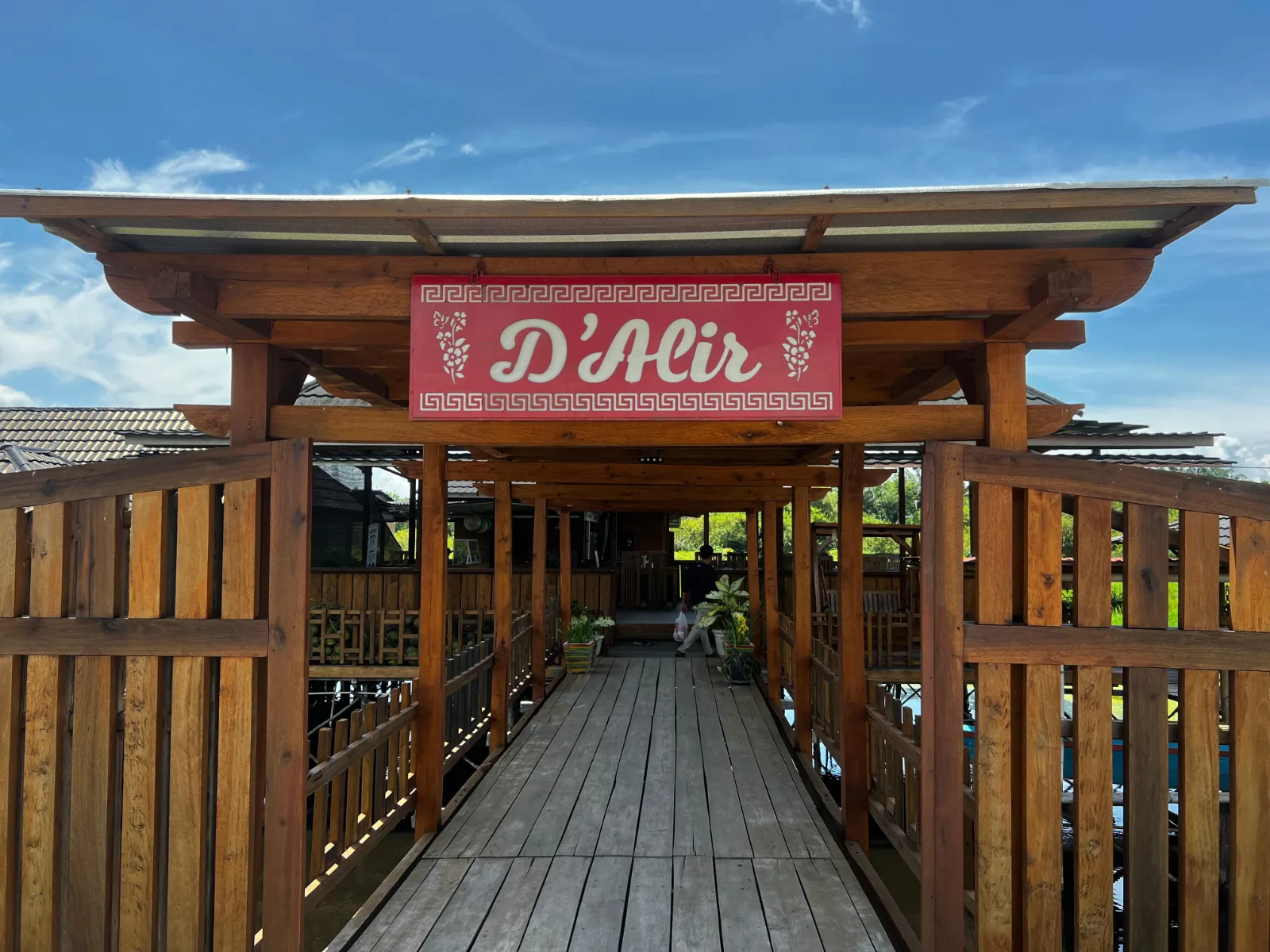 Nikmati Lezatnya Pondok Pindang D'Alir, Surganya Pindang Khas Ogan Ilir